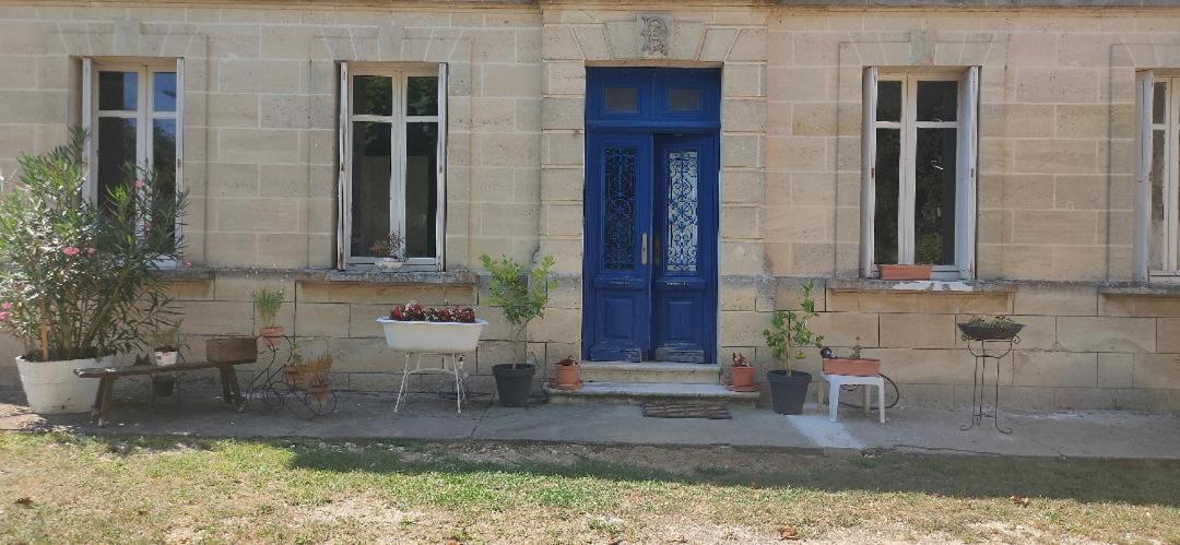 Chateau Monichot Organic Vineyard Tauriac  Bagian luar foto